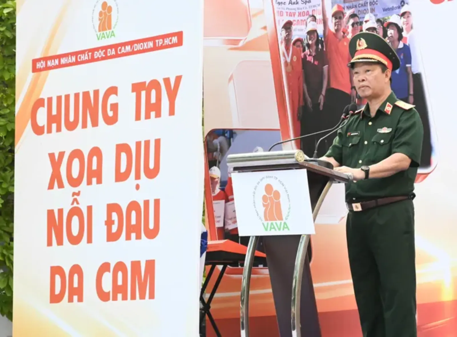 Hơn 5.000 người đi bộ sẻ chia cùng nạn nhân chất độc da camdioxin - Ảnh 2