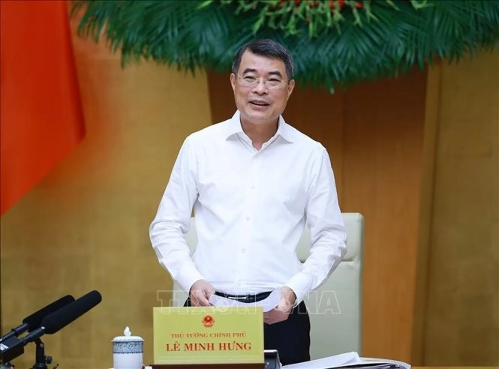 Thủ tướng yêu cầu khẩn trương hoàn thiện kế hoạch thực hiện các nghị quyết Trung ương 3 - Ảnh 1