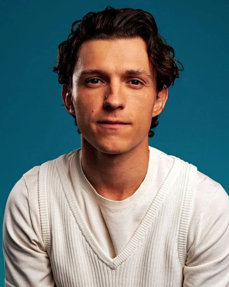 voh-tieu-su-tom-holland-19
