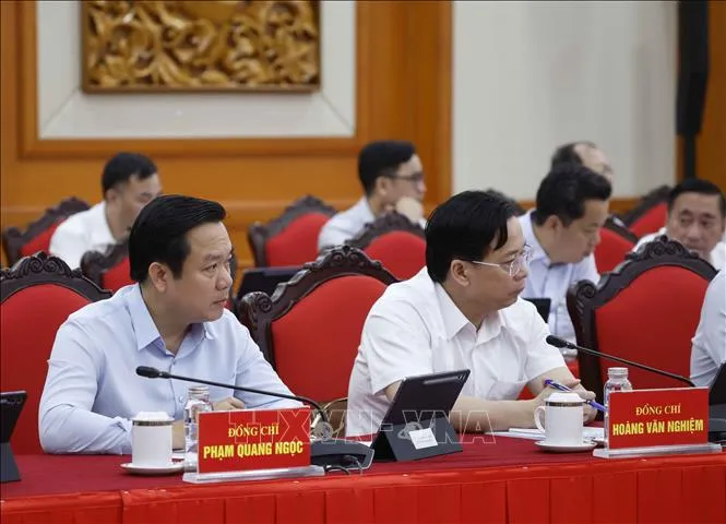 Các đại biểu tham dự Phiên họp thứ nhất Ban Chỉ đạo Trung ương về tổng kết thực tiễn và nghiên cứu sửa đổi, bổ sung Điều lệ Đảng (Ảnh: Thống Nhất/TTXVN)