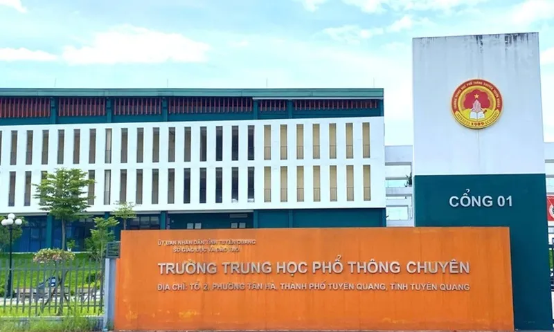 Bộ GD-ĐT công bố phương án xử lý vụ 328 thí sinh tại điểm thi THPT chuyên Tuyên Quang
