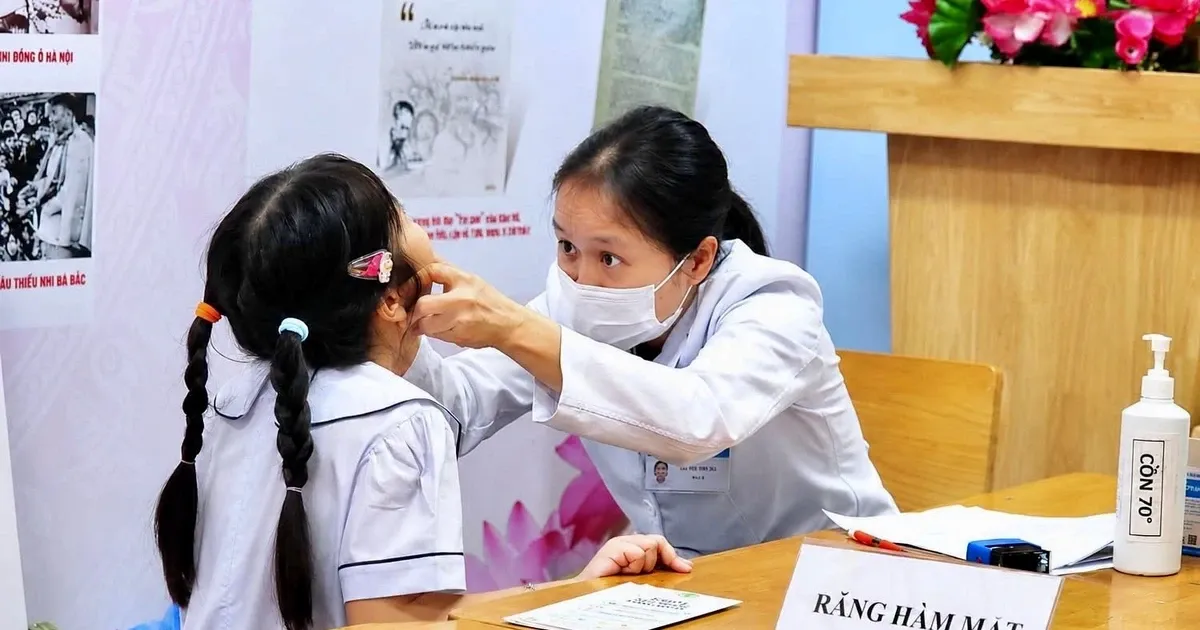 Thành phố Hồ Chí Minh miễn phí khám sức khỏe cho hơn 3 triệu học sinh, sinh viên