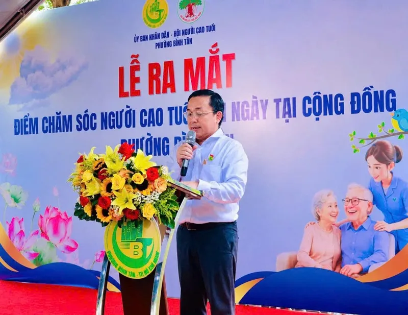 ong Nguyen Van Su CT UBND phuong Binh Tan