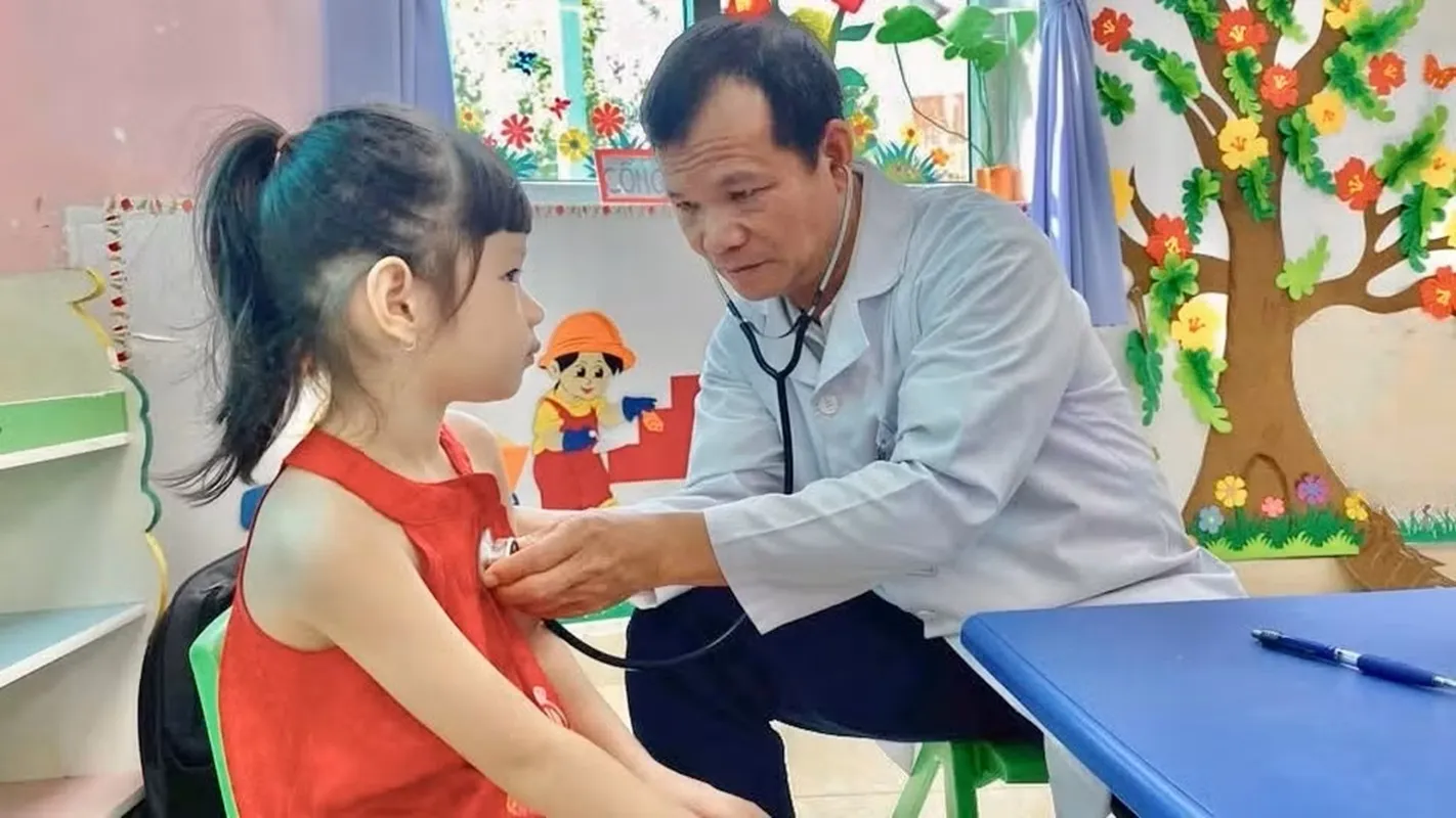 Thành phố Hồ Chí Minh miễn phí khám sức khỏe cho hơn 3 triệu học sinh, sinh viên