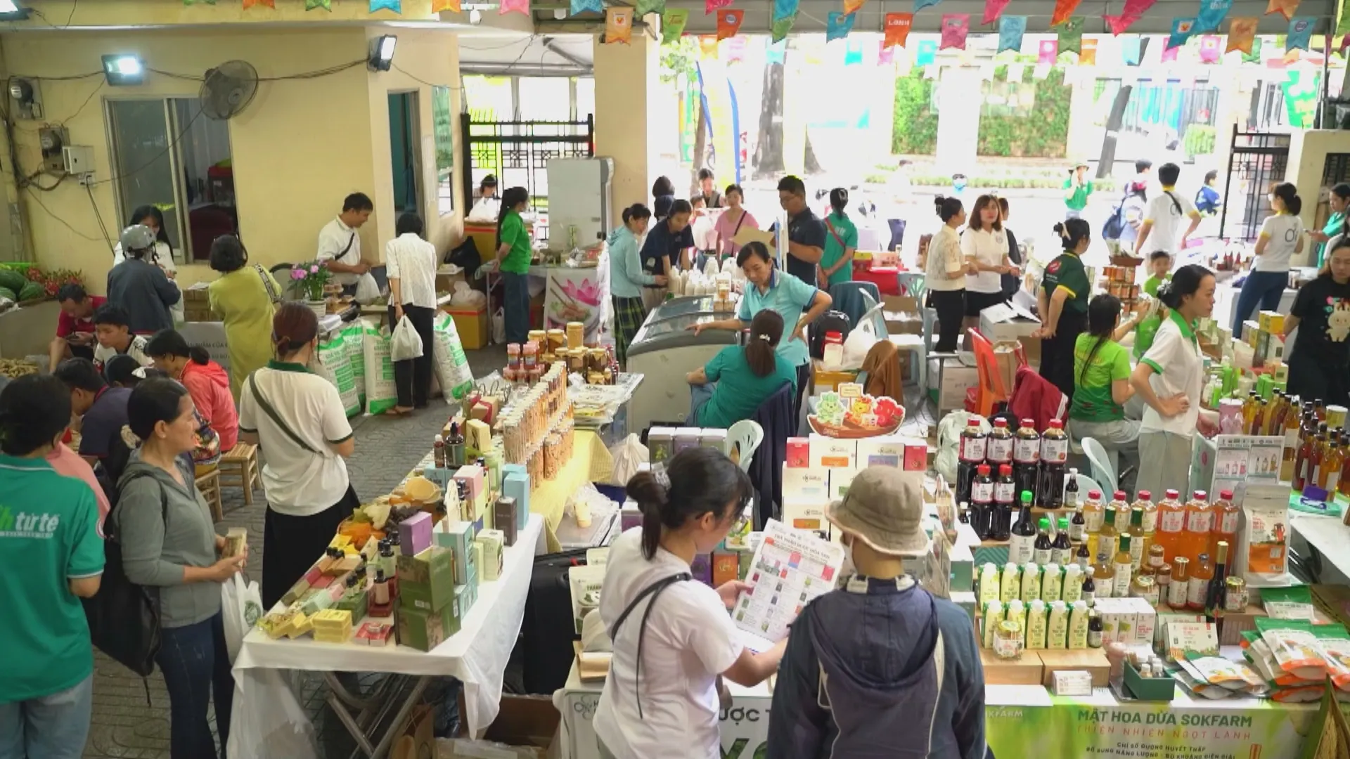 Ngoài điểm bán là siêu thị, nhà hàng và các bếp ăn tập thể, hiện nay, Hợp tác xã đã có thêm một điểm đến mới là các điểm cung ứng nông sản an toàn tại các phường trên địa bàn TP. Hồ Chí Minh
