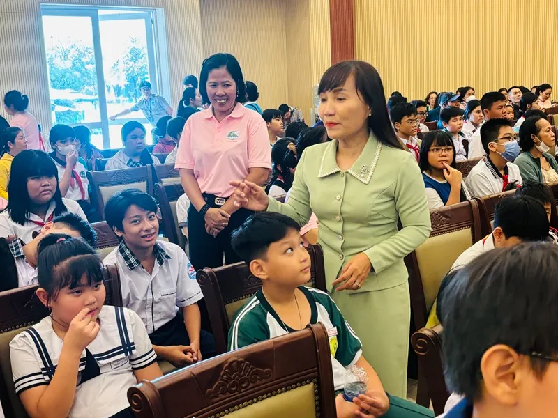trinh thi thanh