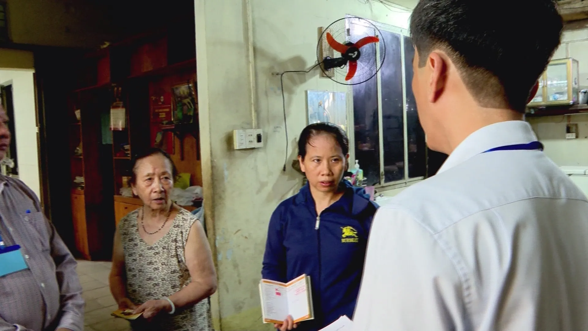 h5-Quyết liệt kiểm soát chó, mèo thả rông, ngăn nguy cơ bệnh dại