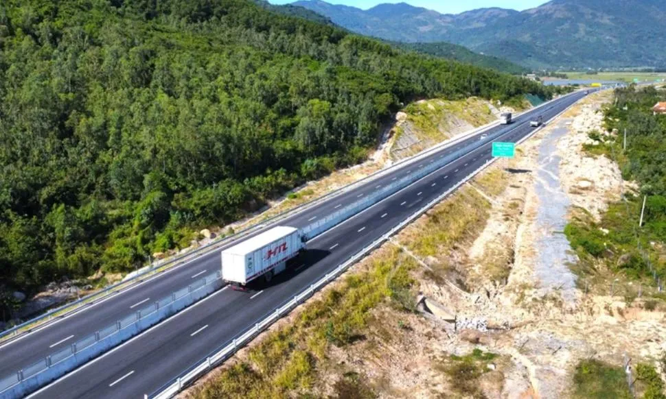5 tuyến cao tốc Quảng Ngãi - Nha Trang đồng loạt thu phí