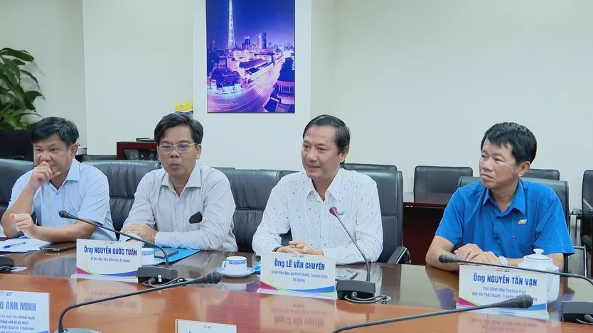 HTV làm việc với đoàn công tác đặc khu Kiên Hải; Báo và Đài Phát thanh - Truyền hình An Giang - Ảnh 5
