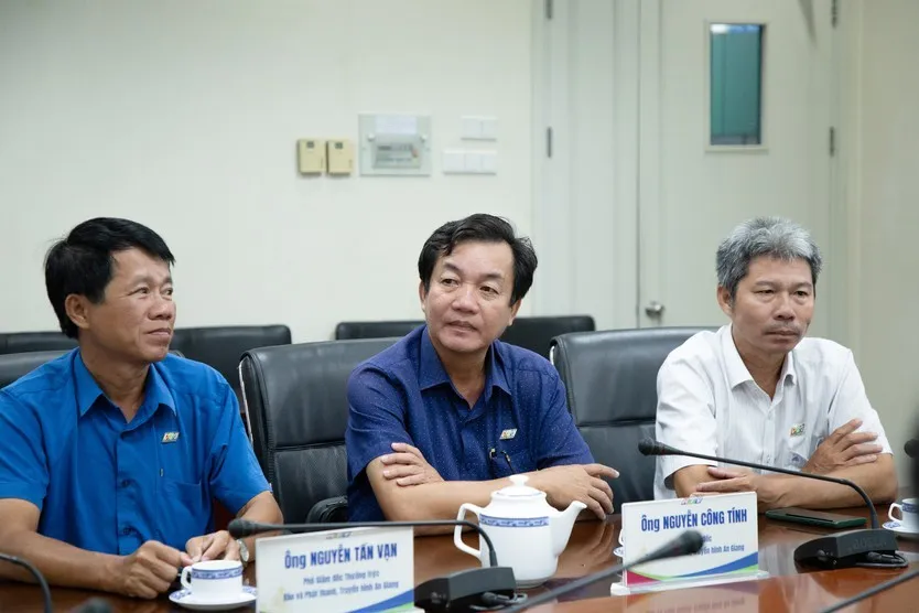 HTV làm việc với đoàn công tác đặc khu Kiên Hải; Báo và Đài Phát thanh - Truyền hình An Giang - Ảnh 7