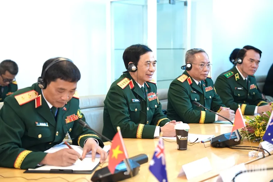 Đại tướng Phan Văn Giang tại hội đàm