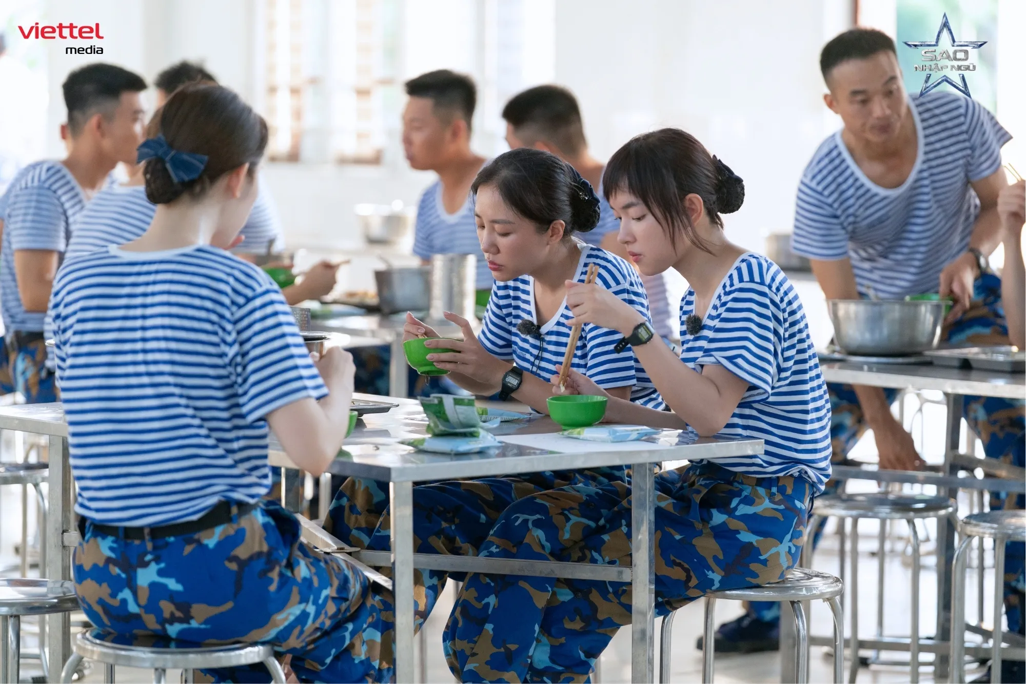Bữa cơm đầu tiên tại quân ngũ
