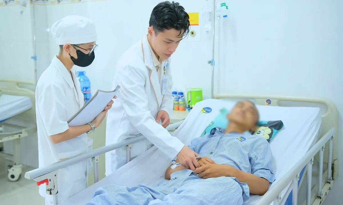 Nam thanh niên 19 tuổi hồi sinh sau chấn thương sọ não nặng