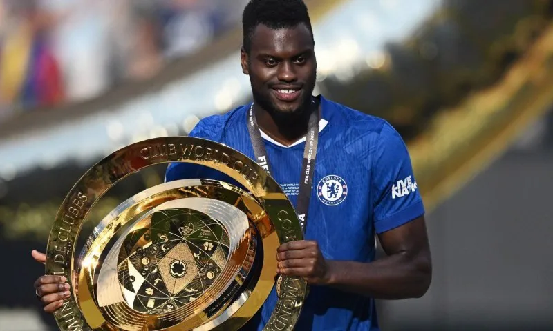 badiashile-chelsea-napoli