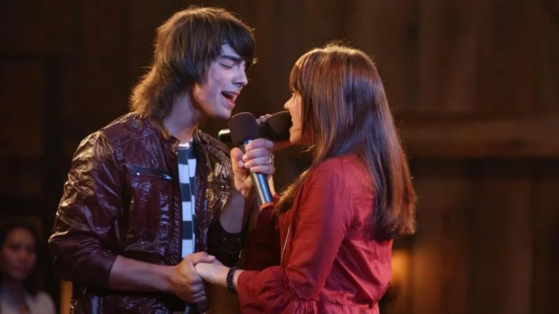voh-camp-rock-3-phim-ca-nhac-tuoi-teen-kinh-dien-9