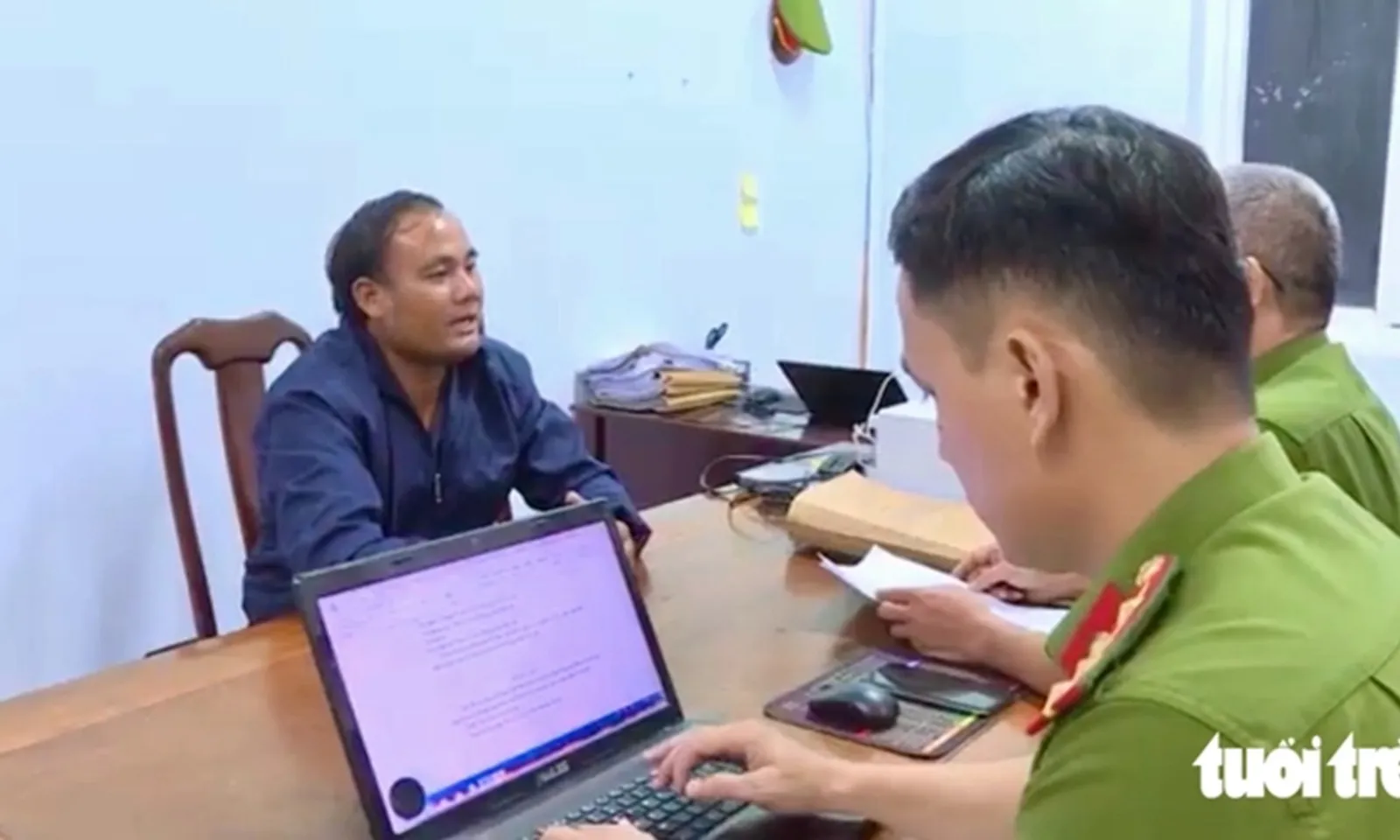 Giáo viên thể dục bị khởi tố vì nghi sát hại nữ nhân viên thư viện do ghen tuông