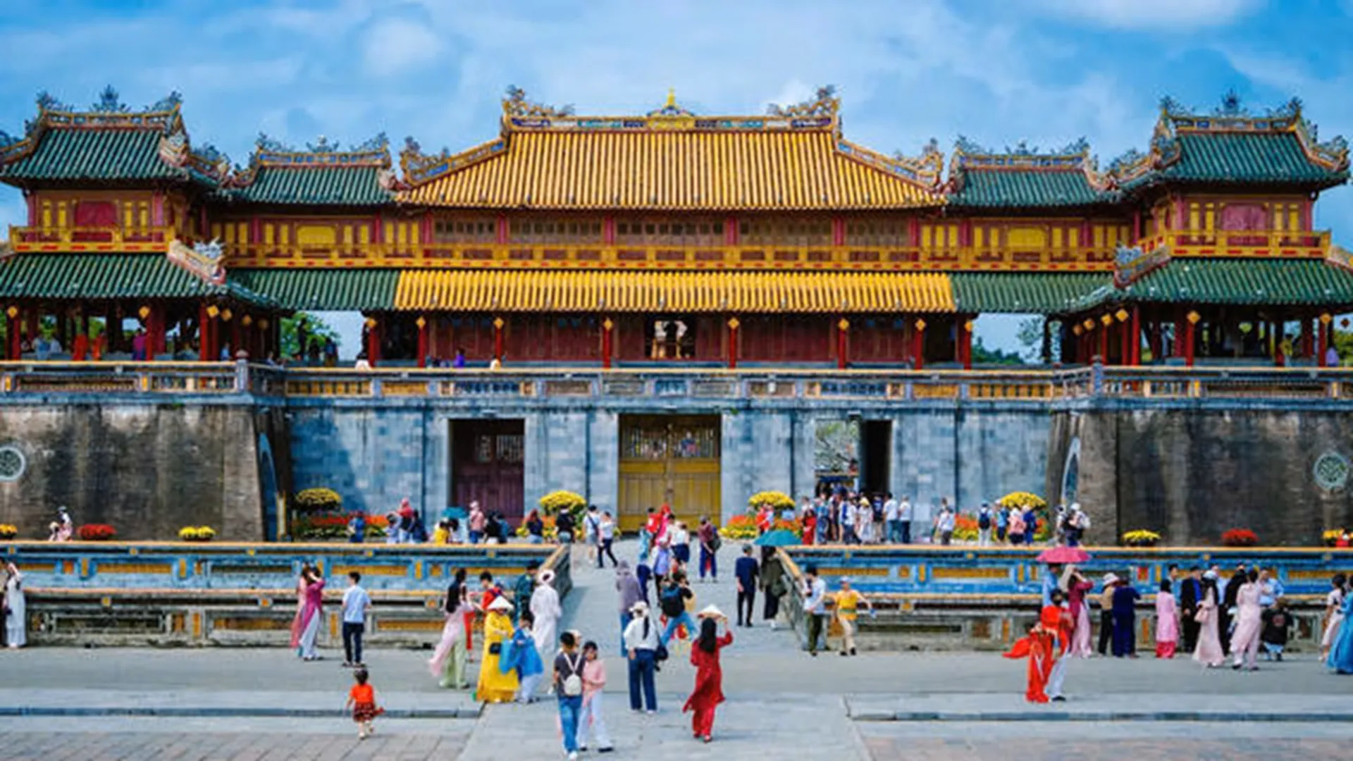 Người dân Việt Nam được tham quan miễn phí các điểm di tích thuộc Quần thể Di tích Cố đô Huế trong các ngày 19/8 và Quốc khánh 2/9 - Ảnh: T. Nhung - Pháp Luật