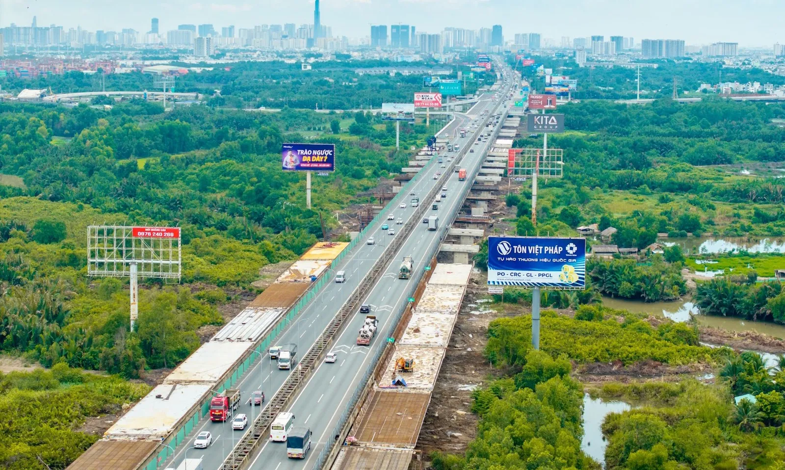 Mở rộng cao tốc TP. Hồ Chí Minh - Long Thành gặp 3 thách thức lớn