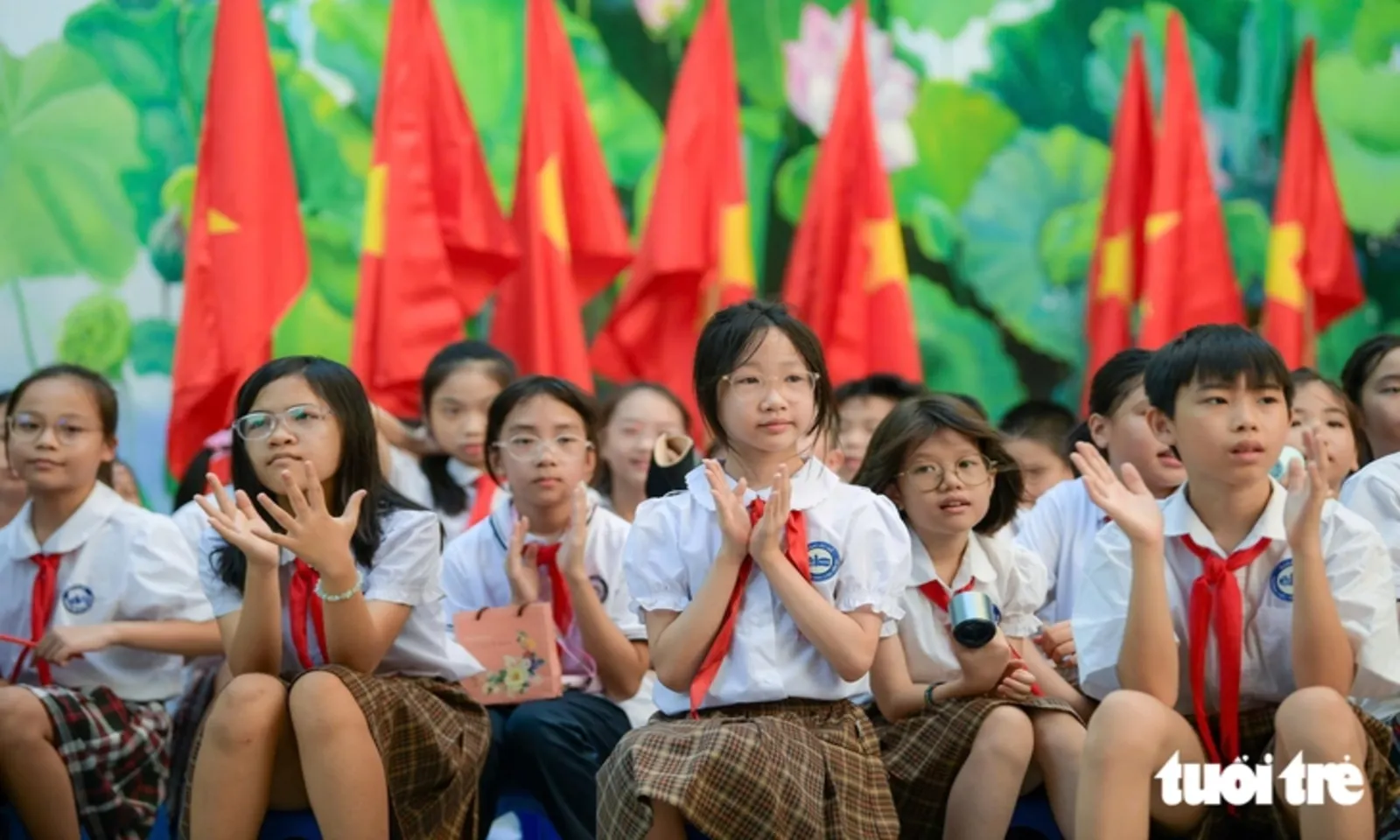 Khai giảng 5-9 Cả nước cùng dự lễ, trường nội trú vùng biên đồng loạt khánh thành - Ảnh 1