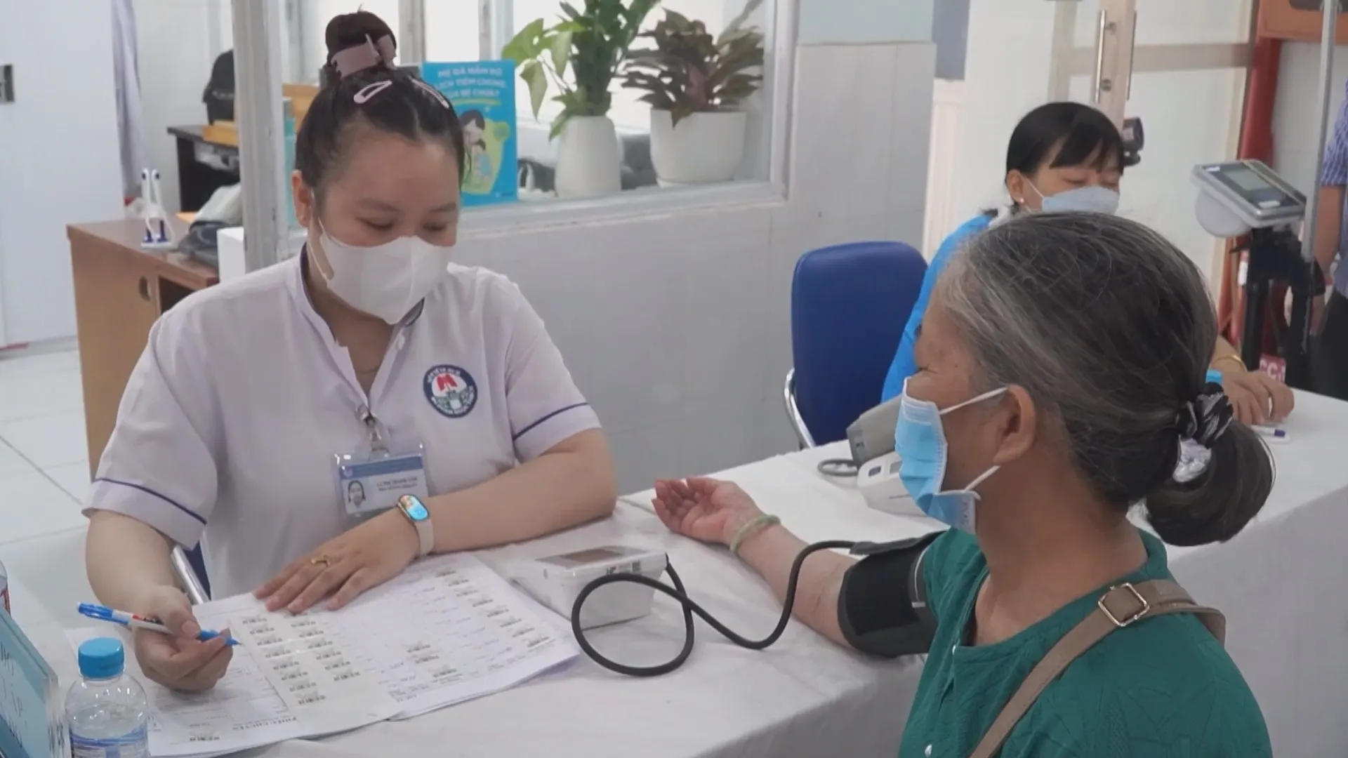 TP. Hồ Chí Minh thí điểm trạm y tế xã, phường trực thuộc bệnh viện tuyến cuối - Ảnh 3. TP. Hồ Chí Minh thí điểm trạm y tế xã, phường trực thuộc bệnh viện tuyến cuối - Ảnh 3.