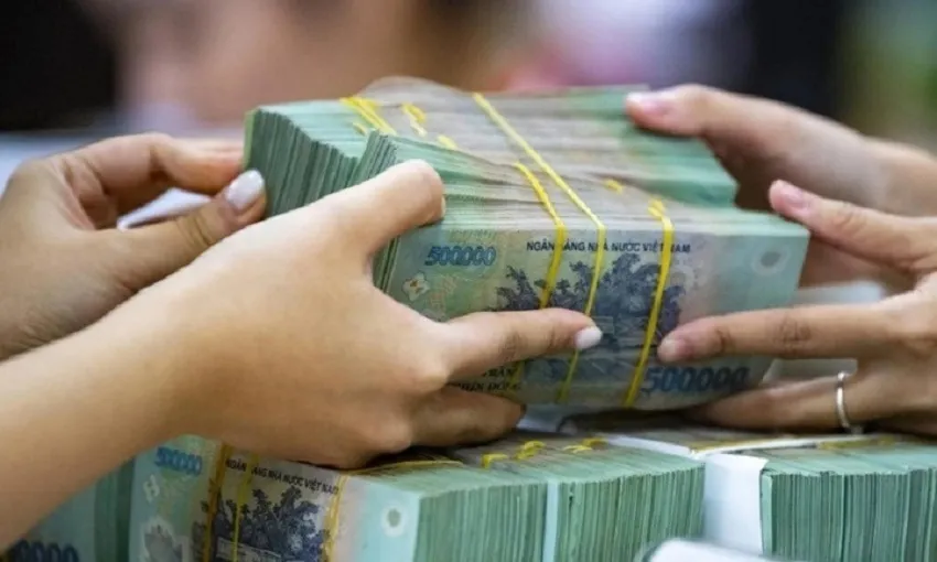 Lãi suất ngân hàng ngày 20/8: Mức lãi cao chủ yếu ở các kỳ hạn dài