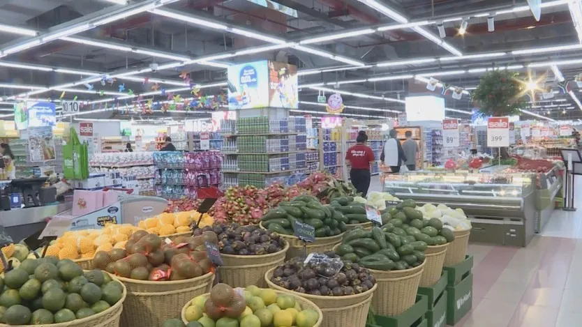 TP. Hồ Chí Minh siết an toàn thực phẩm từ chợ đầu mối đến bàn ăn - Ảnh 3