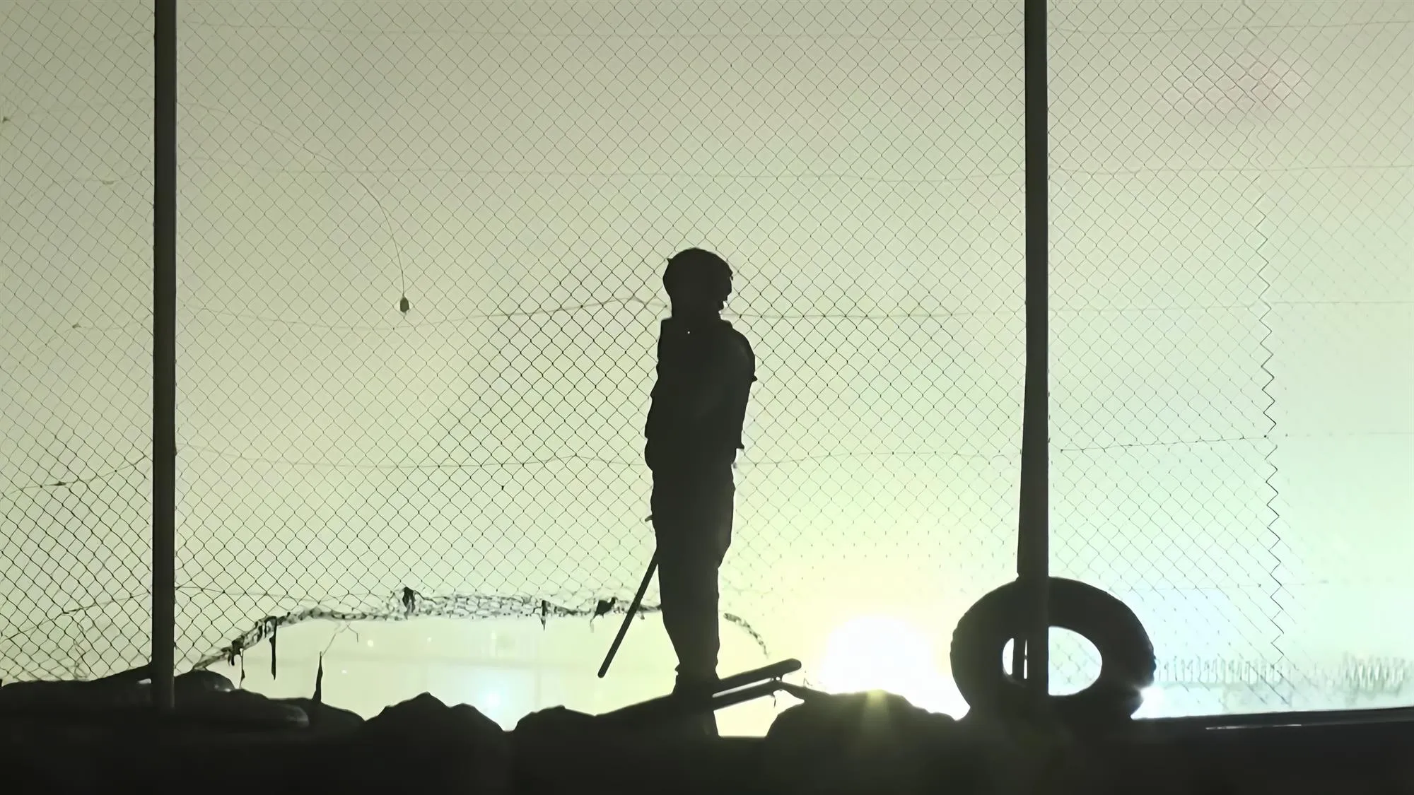 Ceuta và Melilla là hai vùng lãnh thổ Tây Ban Nha tại Bắc Phi, trong khi Ma-rốc từ lâu tuyên bố chủ quyền đối với hai vùng đất này