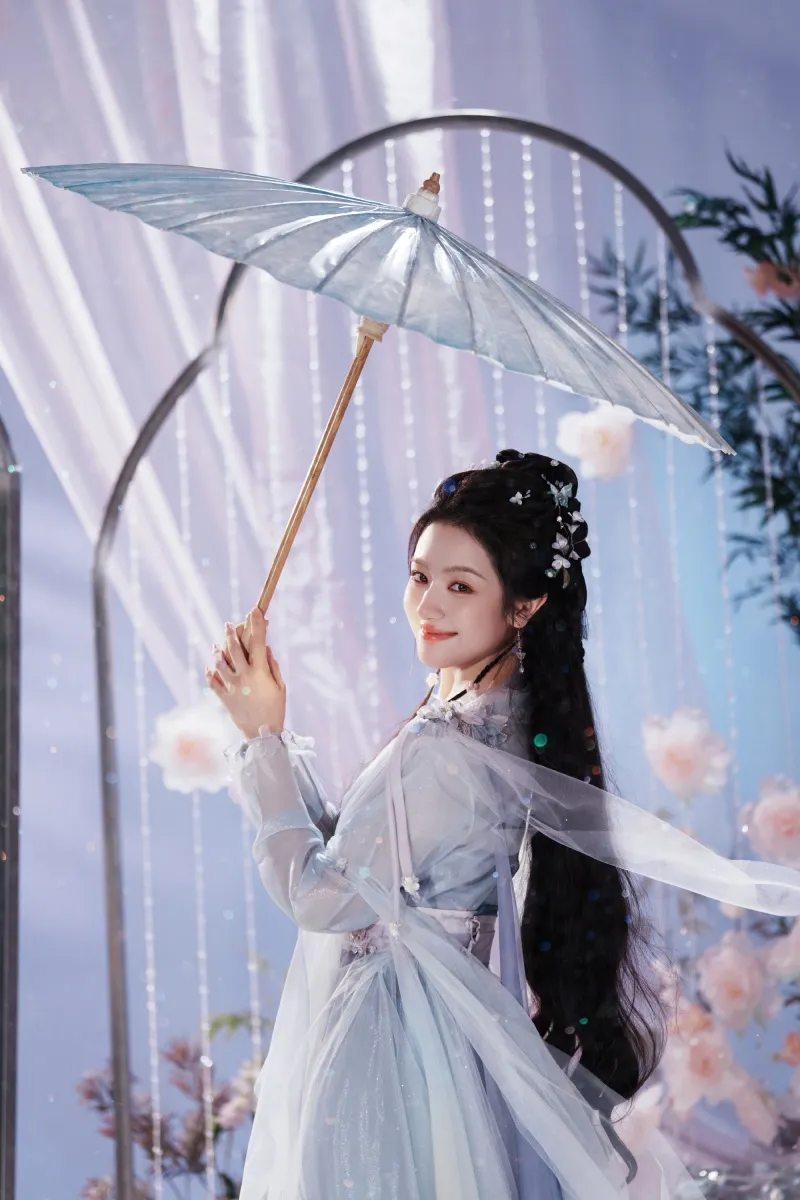 Lý Lan Địch - Ảnh: weibo