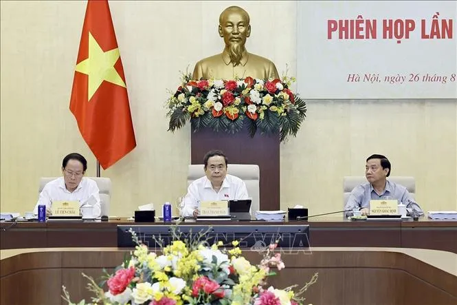 Chủ tịch Quốc hội Trần Thanh Mẫn - Trưởng Ban Chỉ đạo chủ trì Phiên họp lần thứ hai Ban Chỉ đạo Tổng rà soát hệ thống văn bản quy phạm pháp luật (Ảnh: Doãn Tấn/TTXVN)