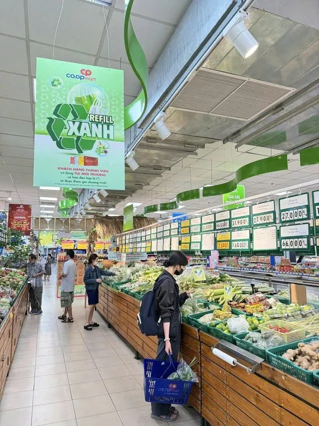 KHÁCH HÀNG LỰA CHỌN SẢN PHẨM TÍT XANH TẠI HỆ THỐNG SIÊU THỊ