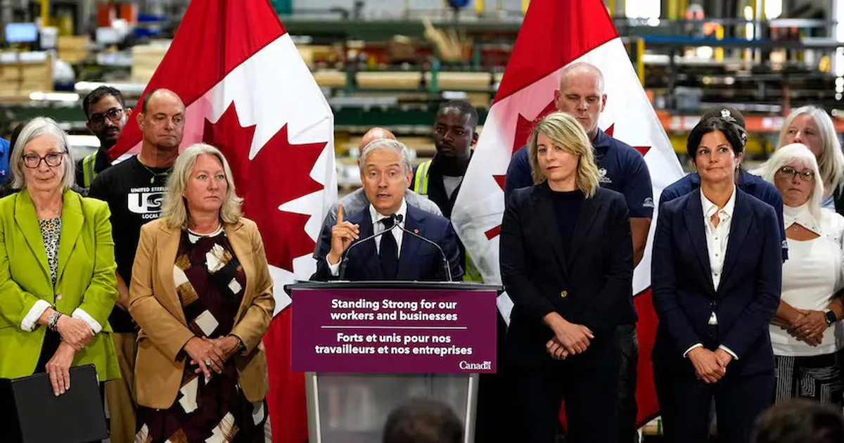 Canada áp thuế trả đũa nhắm vào hàng hóa của Mỹ