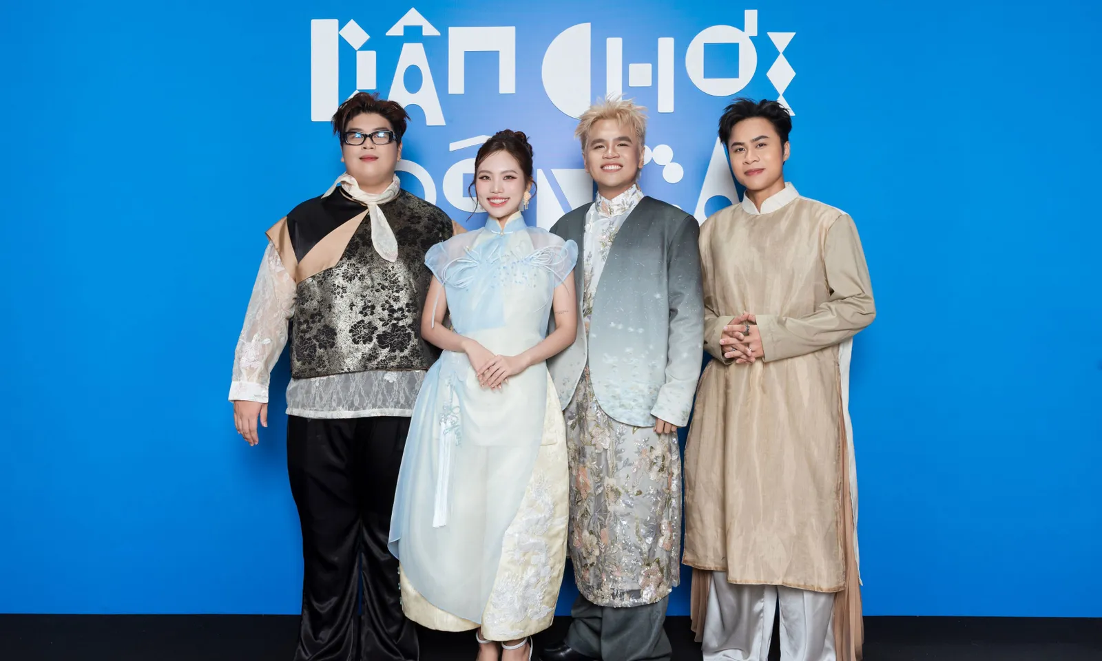 Phương Mỹ Chi mở chương mới với album “Dân Chơi Dân Ca”
