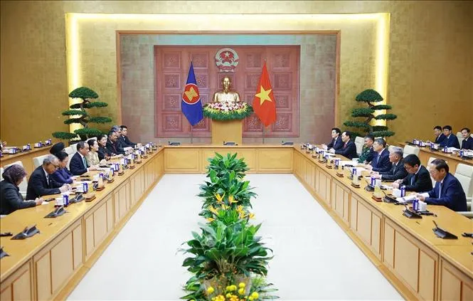 Thủ tướng Lê Minh Hưng tiếp Đại sứ, Đại biện các nước ASEAN tại Việt Nam. Ảnh: Dương Giang/TTXVN
