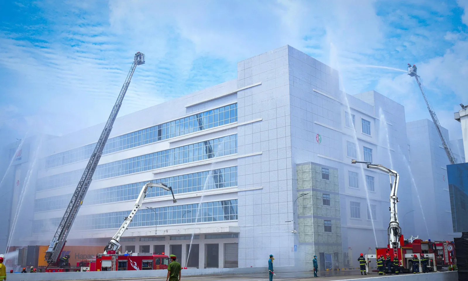 TPHCM diễn tập chữa cháy, cứu nạn, cứu hộ quy mô lớn