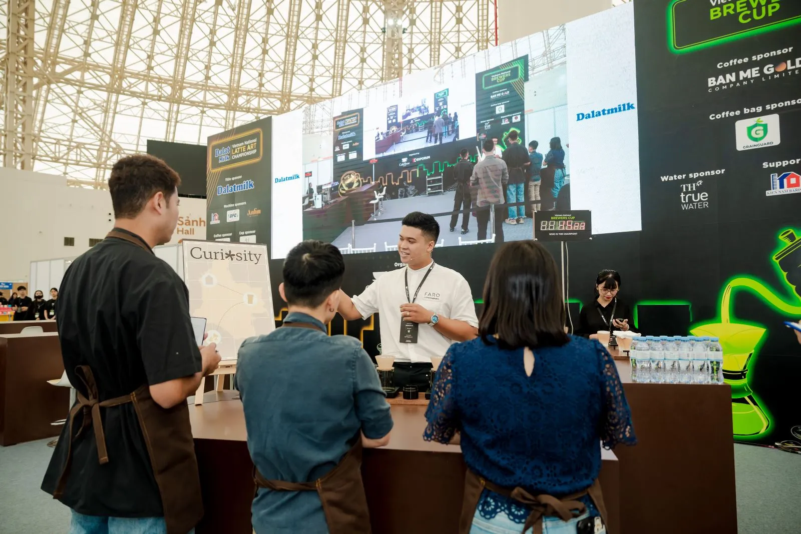 Các cuộc thi đấu pha chế luôn là điểm nhấn tại các triển lãm F&B. Ảnh minh hoạ