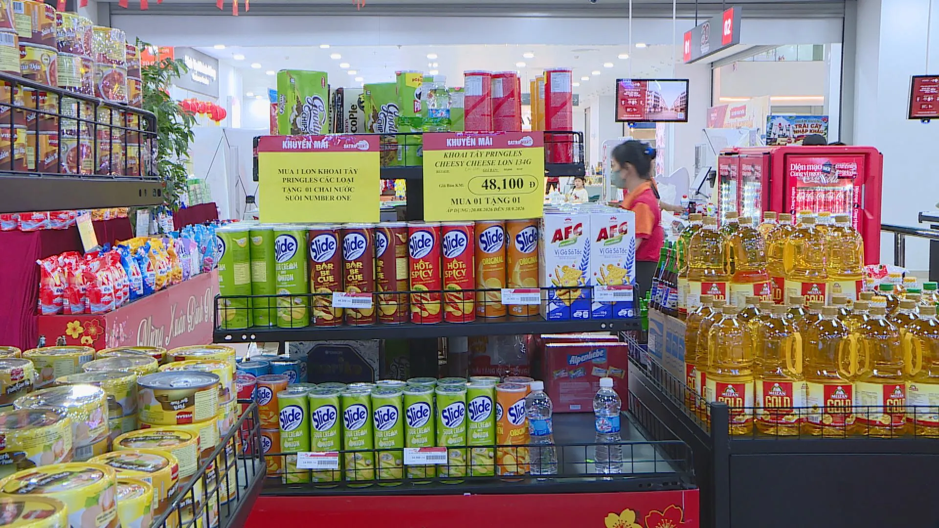 Kích cầu tiêu dùng, thúc đẩy tăng trưởng - Ảnh 3.