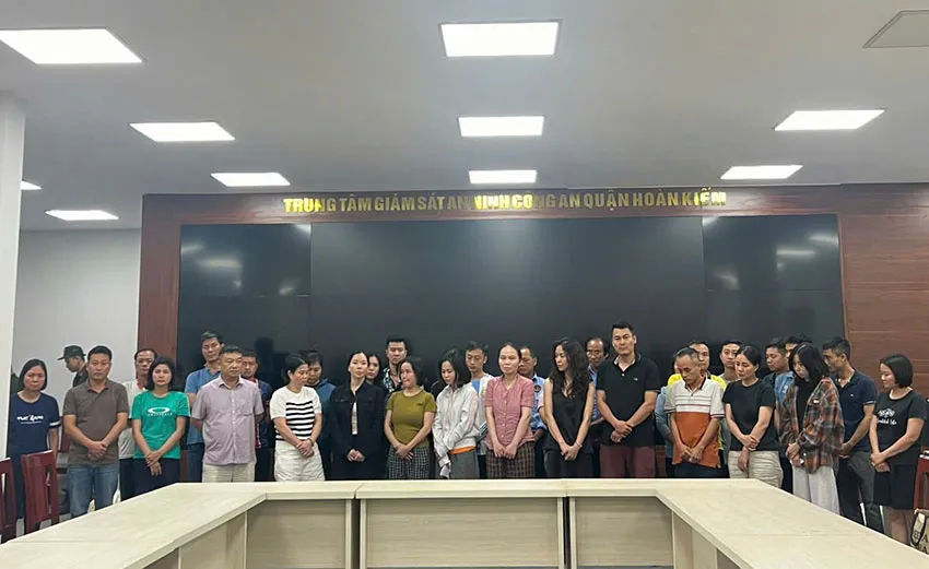Nhóm người liên quan trong vụ án sai phạm xảy ra tại Viện Pháp y Tâm thần Trung ương. Ảnh Công an TP Hà Nội
