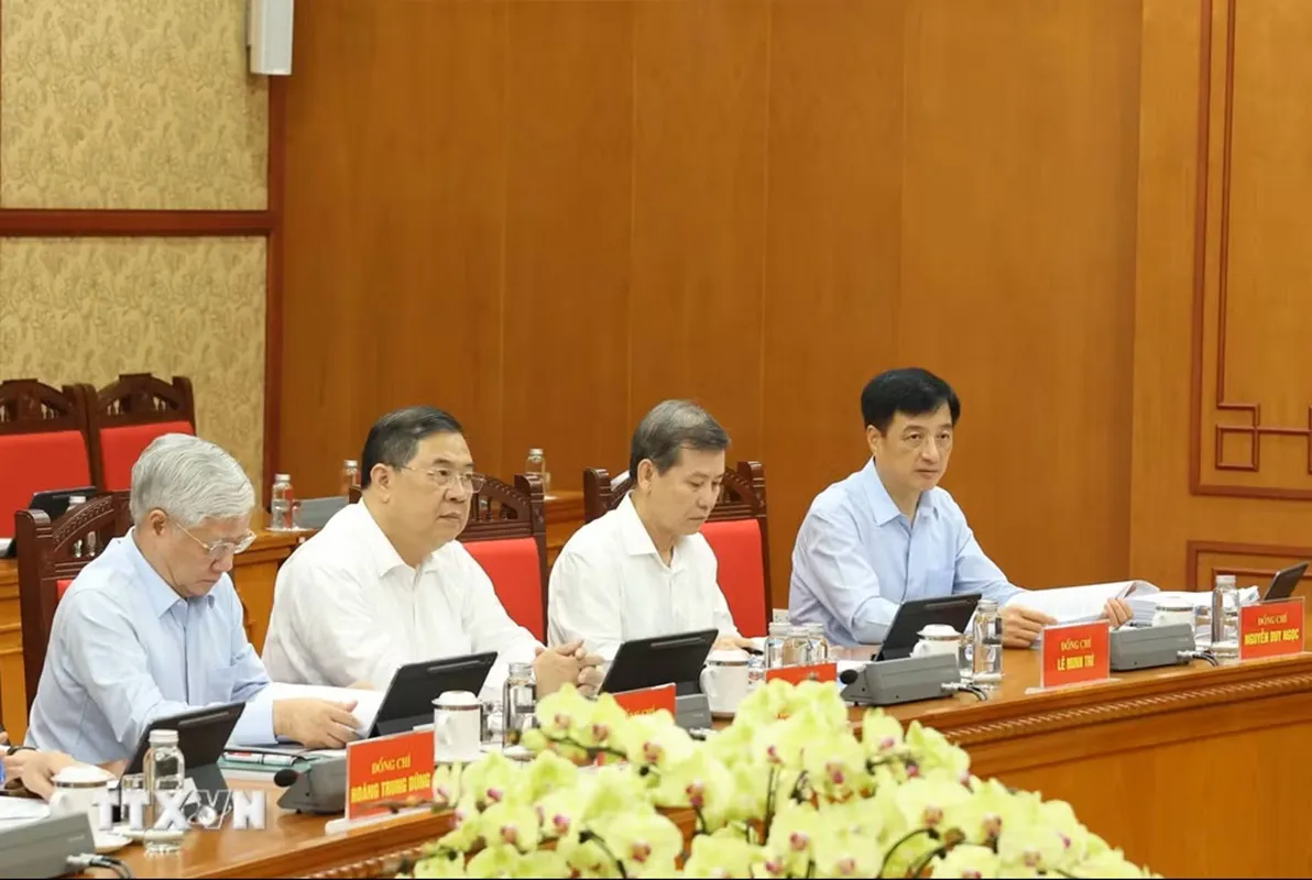 tong-bi-thu-chu-tich-nuoc-lam-viec-voi-ban-to-chuc-trung-uong-ve-so-ket-thuc-hien-ket-luan-so-21-kltw-5