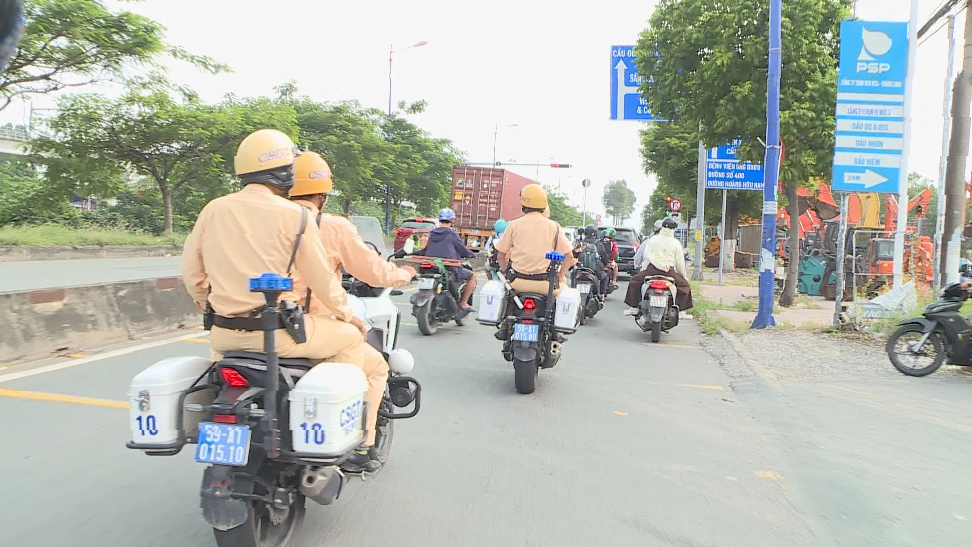Lực lượng Cảnh sát giao thông được bố trí điều tiết, phân luồng