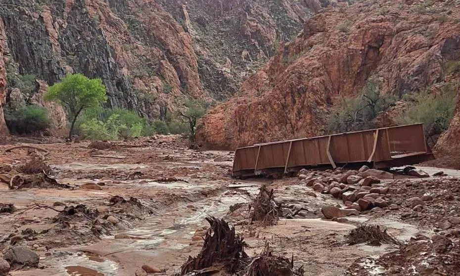 Mỹ: Hơn 20 người mất tích sau trận lũ quét ở bang Arizona