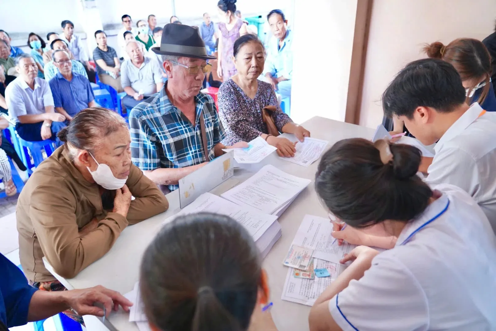 Chương trình khám sức khỏe toàn dân tại TP. Hồ Chí Minh đặt chất lượng lên hàng đầu, đồng thời hình thành dữ liệu về sức khỏe để quản lý - Ảnh: BVCC