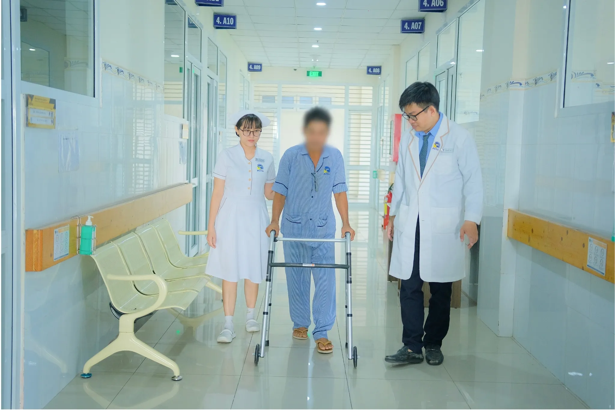 BS Nhật khám bệnh4