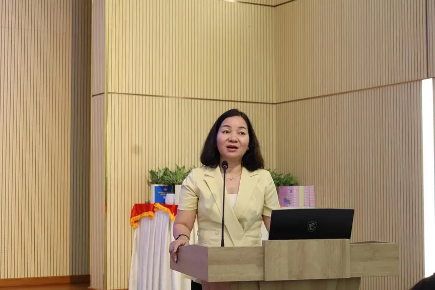 Bà Trương Thị Bích Hạnh Ủy viên Ban Thường vụ Thành ủy, Phó Chủ tịch Thường trực Ủy ban MTTQ Việt Nam Thành phố Phát biểu - Ảnh: Kim Anh