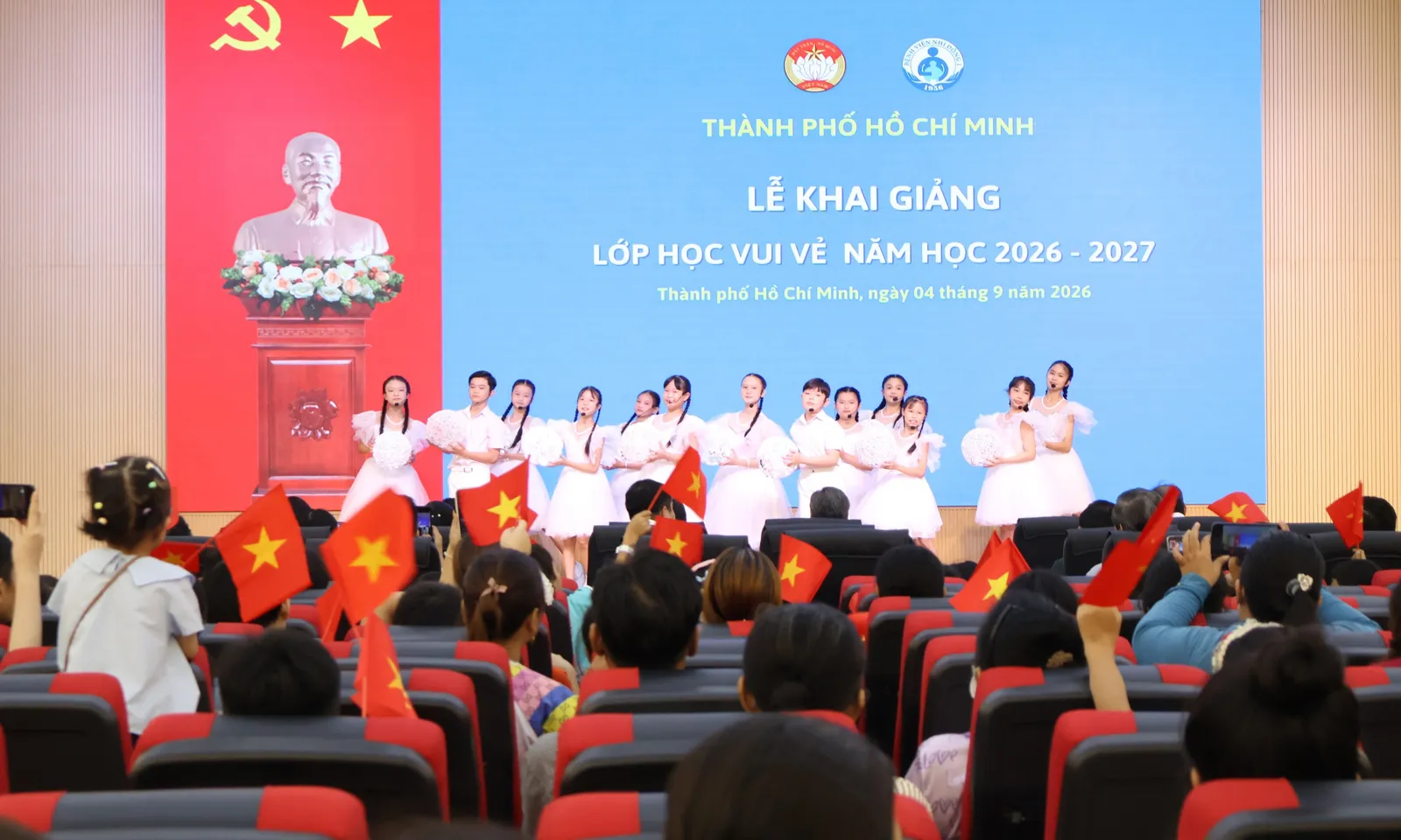 Lớp học Vui vẻ – để bệnh nhi không lỡ nhịp đến trường
