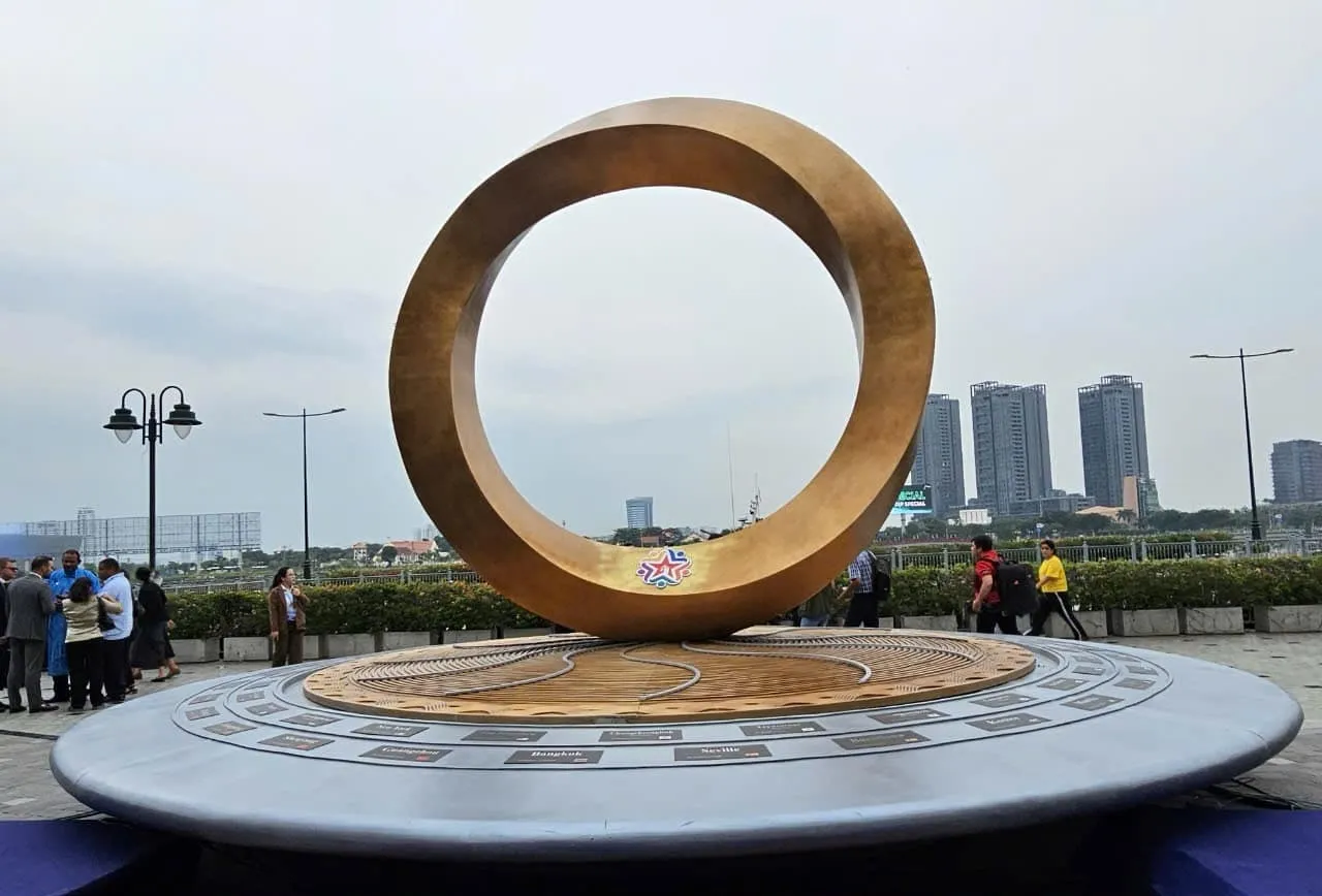 Biểu tượng hữu nghị quốc tế TP. Hồ Chí Minh - Ảnh Minh Quân-Vietnam.vn