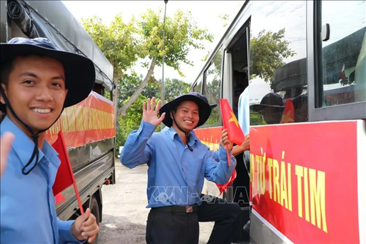 Cán bộ, chiến sĩ Đội K91 lên đường thực hiện nhiệm vụ với quyết tâm cao