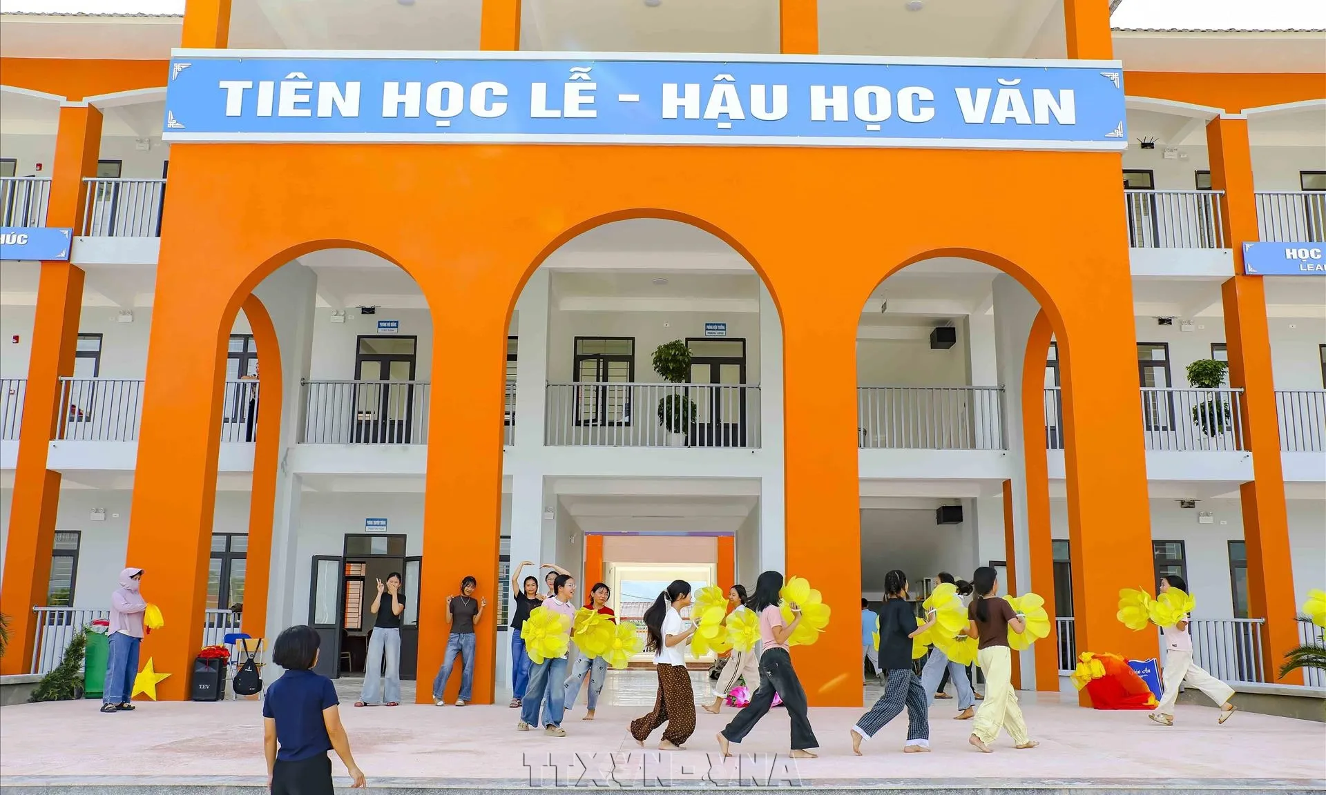 Khai giảng năm học 2026-2027: Thống nhất nghi thức trên toàn quốc, không kéo dài phần lễ