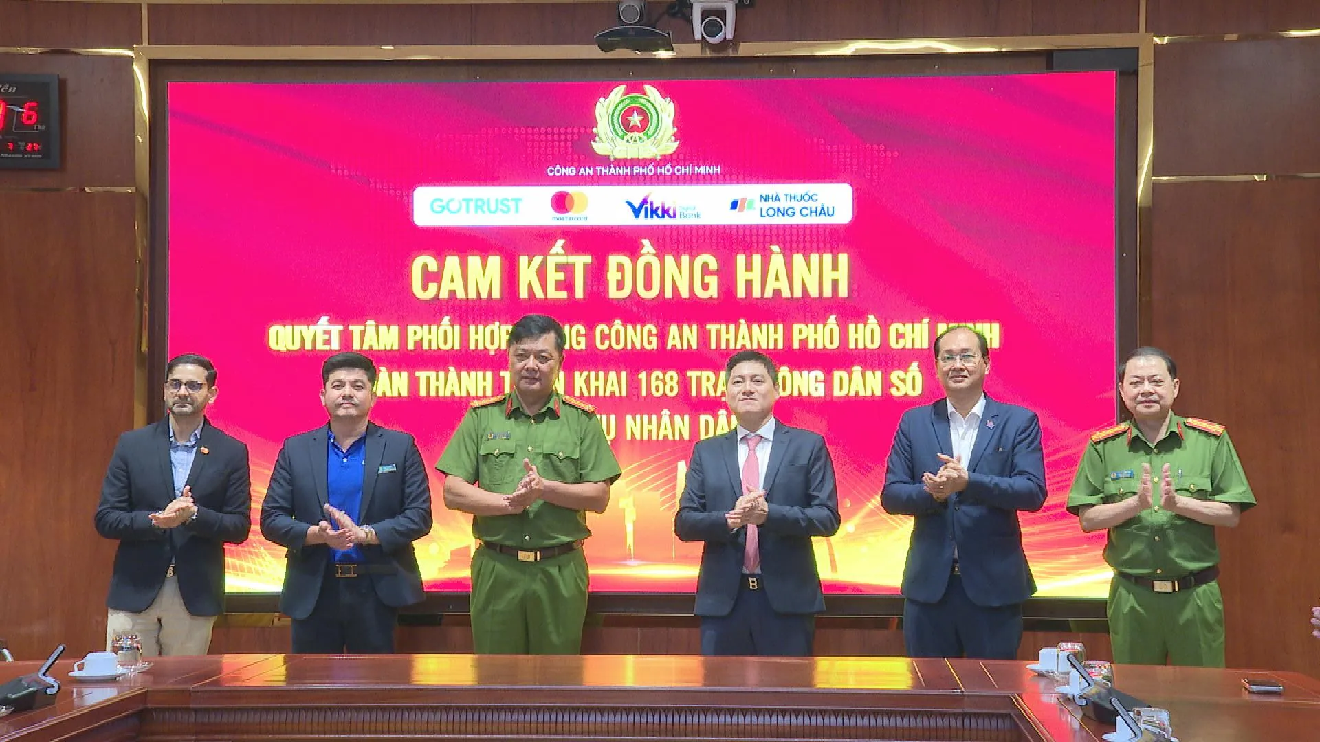Mô hình trạm Công dân số vừa được Bộ công an công nhận là sáng kiến cải cách hành chính cấp Bộ trong năm 2026 tạo buổi lễ