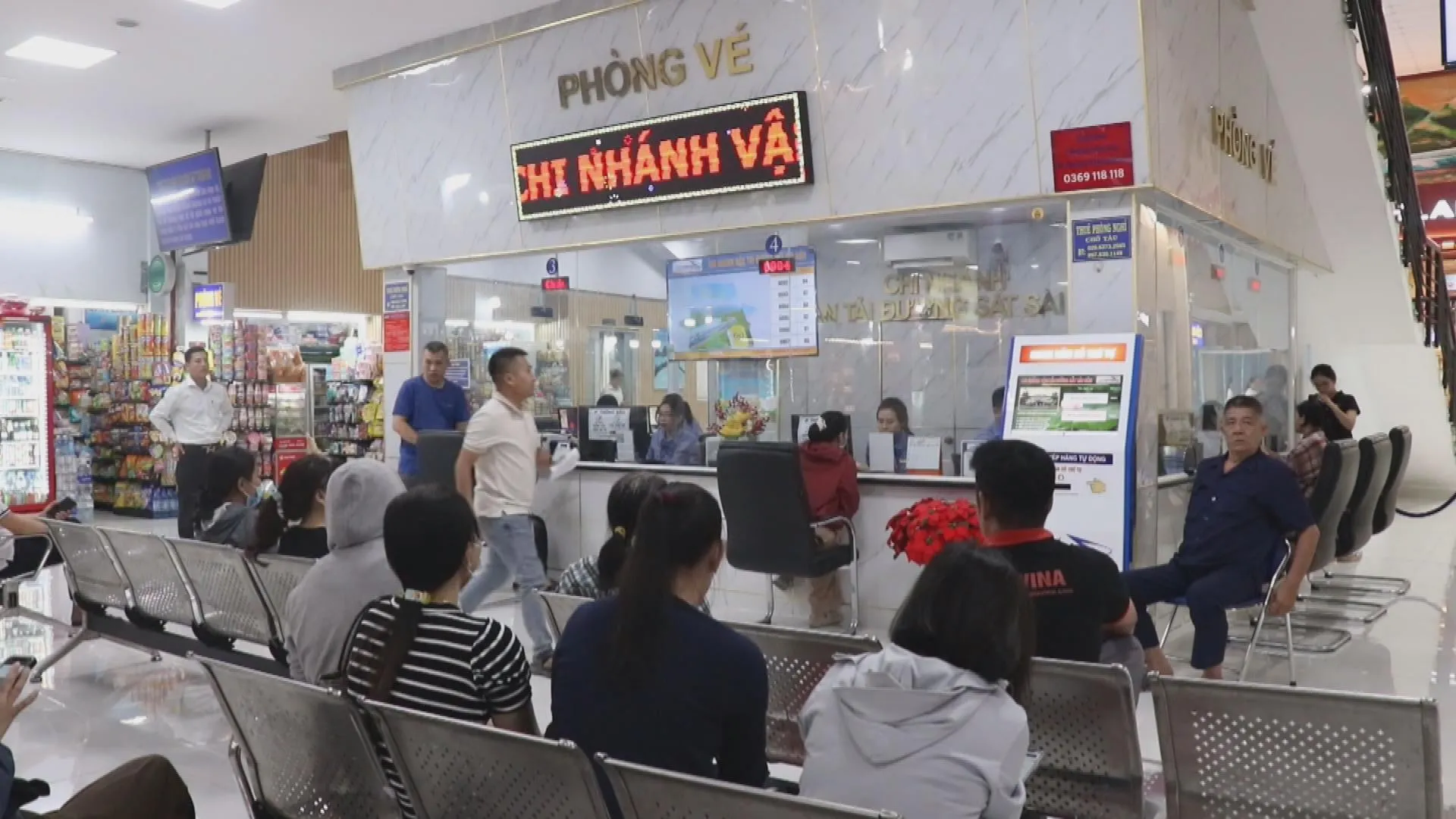 60 Giây Sáng ngày 6/9/2026 | Đề xuất tăng mức hỗ trợ đóng BHYT cho 5 nhóm từ 1/4/2027 - Ảnh 4.