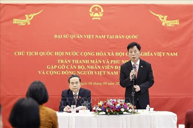 Đại sứ Việt Nam tại Hàn Quốc Vũ Hồ phát biểu. Ảnh: Doãn Tấn/TTXVN